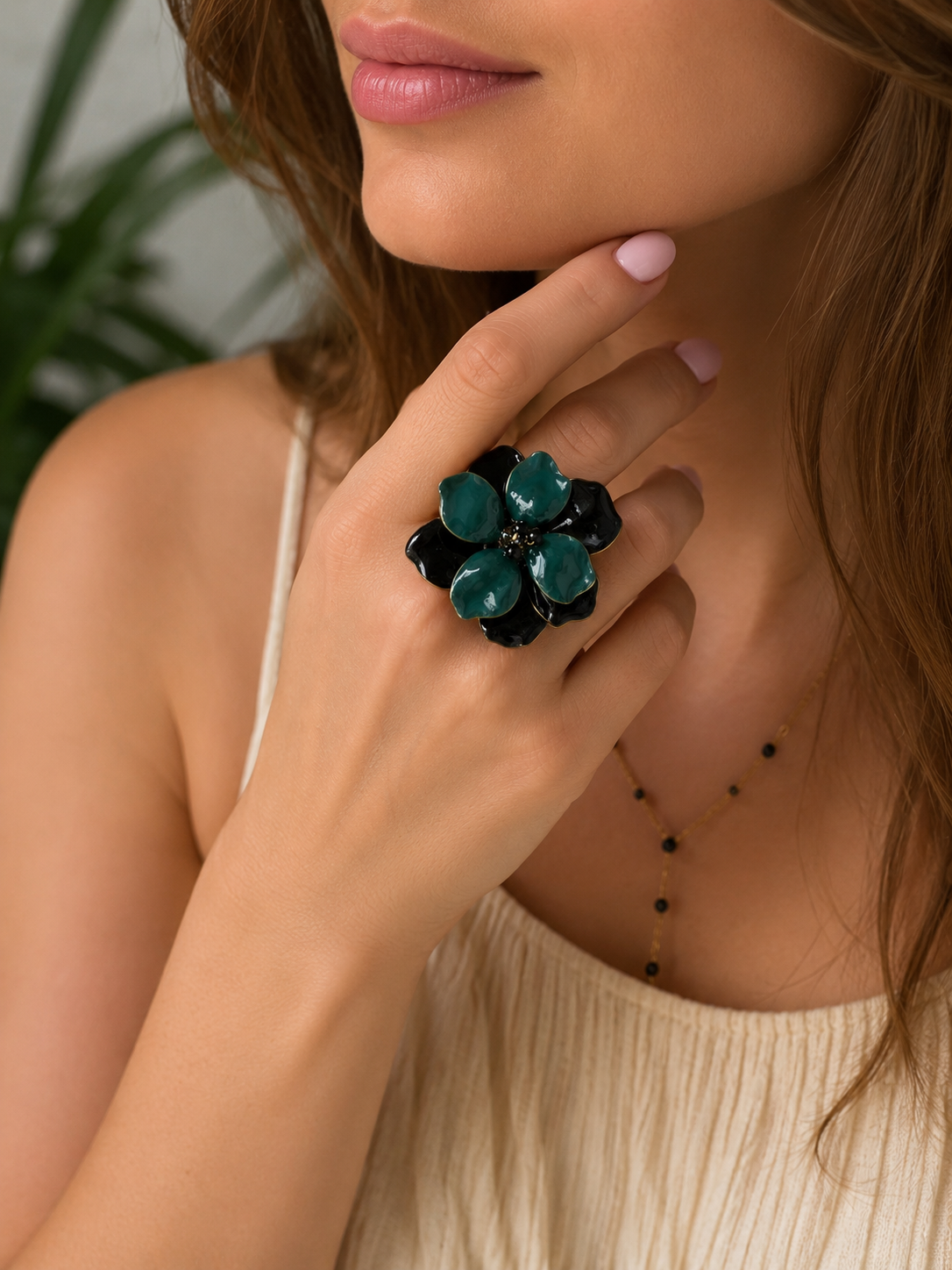 Pierścionek z żywicy Black&Green Bloom dip wire
